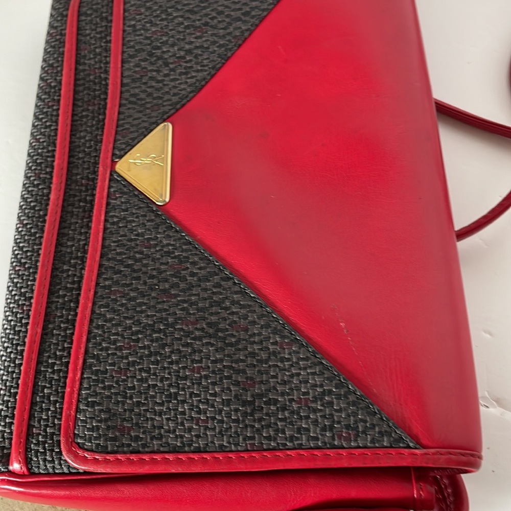 🔥🔥SALE🔥🔥Authentic Yves Saint Laurent Cassandra Crossbody/ Bag - Picture 15 of 17